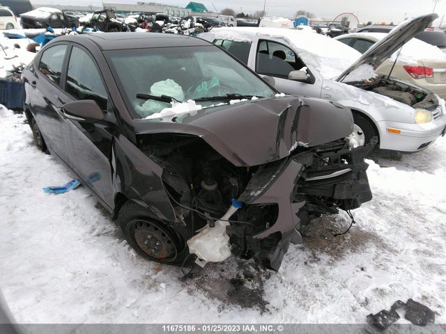2016 KMHCU4AE3GU078323 main image