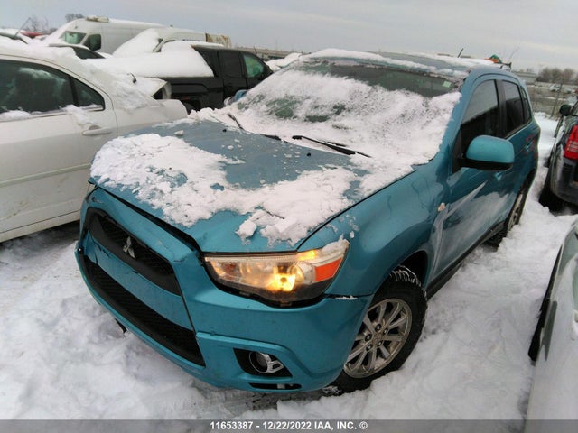 JA4AH3AU4BZ601226 Mitsubishi RVR SE