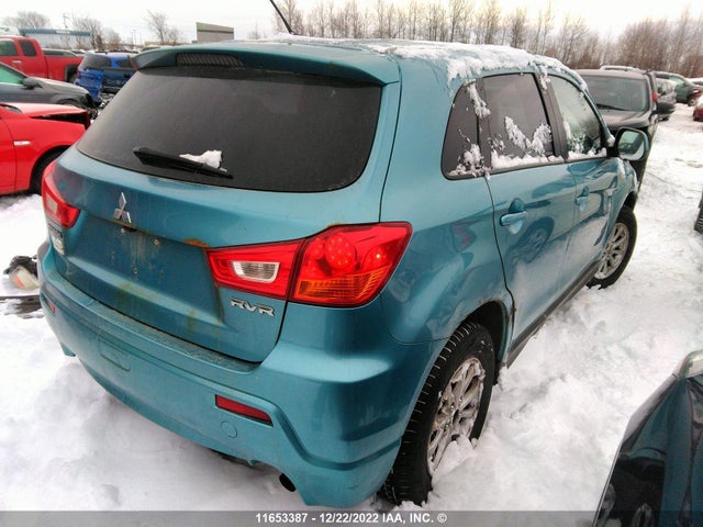 JA4AH3AU4BZ601226 Mitsubishi RVR SE