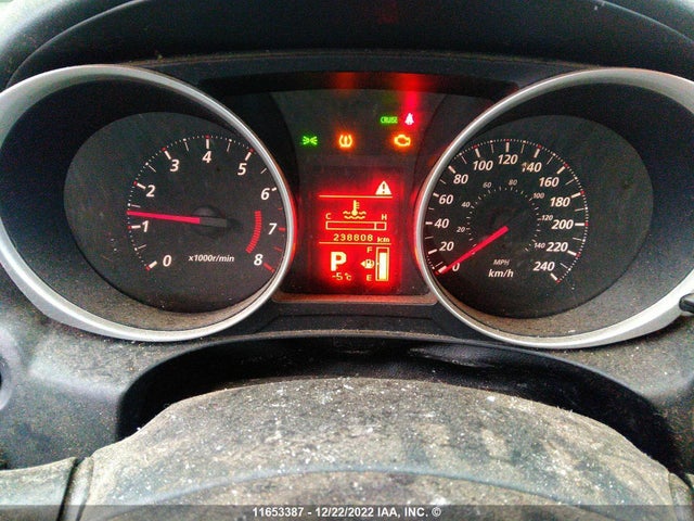 JA4AH3AU4BZ601226 Mitsubishi RVR SE