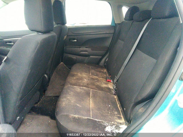 JA4AH3AU4BZ601226 Mitsubishi RVR SE