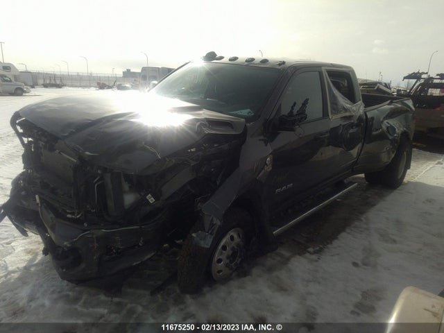 3C63RRHL0NG157804 RAM 3500 Big Horn/lone Star