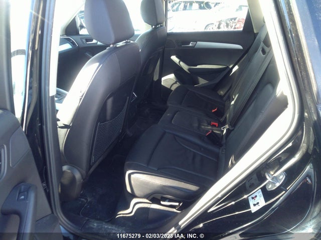 WA1LFCFP4CA104811 Audi Q5 Premium Plus