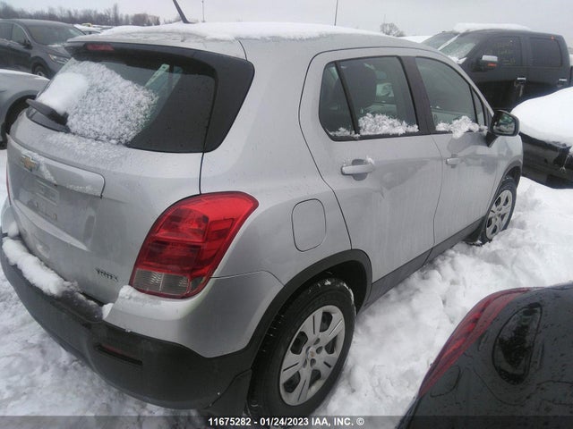 Chevrolet TRAX LS 2014 3GNCJKEB3EL224901 Image 4