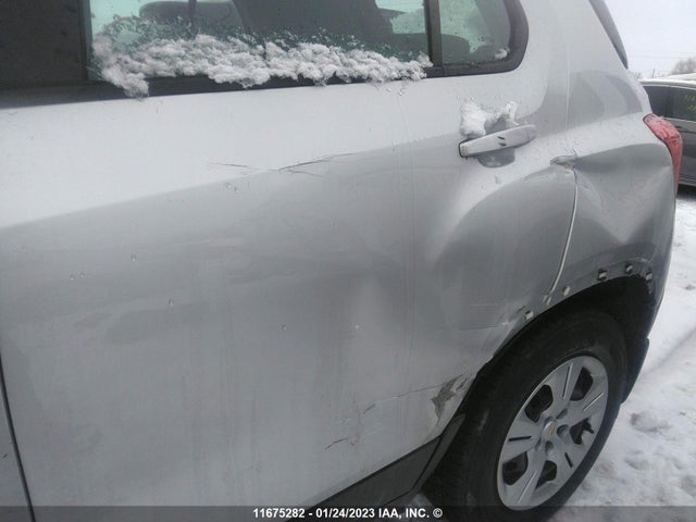 Chevrolet TRAX LS 2014 3GNCJKEB3EL224901 Image 6