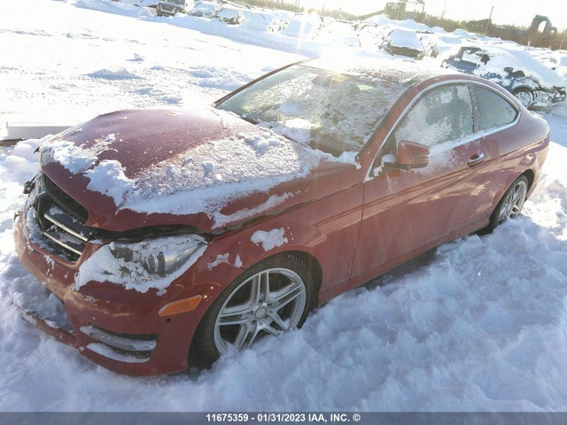 WDDGJ8JB5EG206395 Mercedes-Benz C 350 4matic