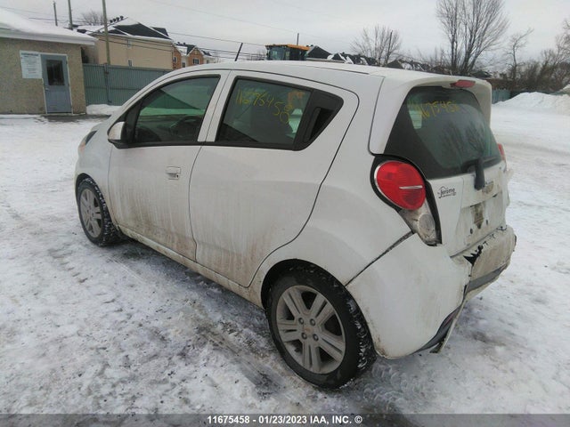Chevrolet SPARK 1LT 2014 KL8CD6S92EC577322 Image 3