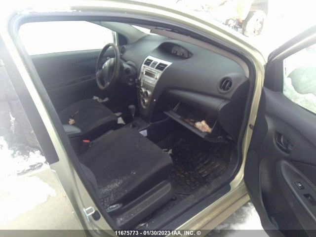 Toyota Yaris 2008 JTDBT903X81190474 Image 7