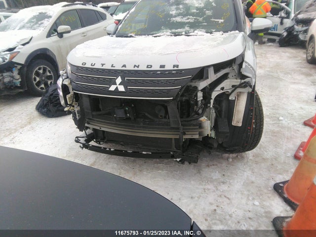 JA4J4VA80NZ603831 Mitsubishi Outlander Sel/sel Special Edition