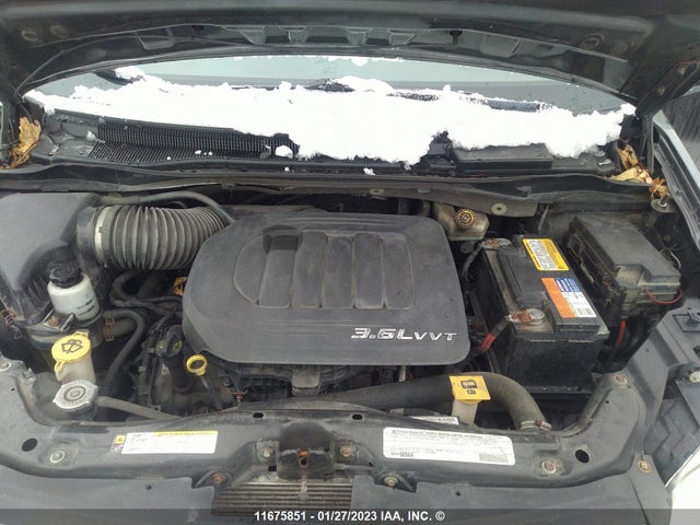 2C4RC1GG3CR317417 Chrysler Town & Country Limited