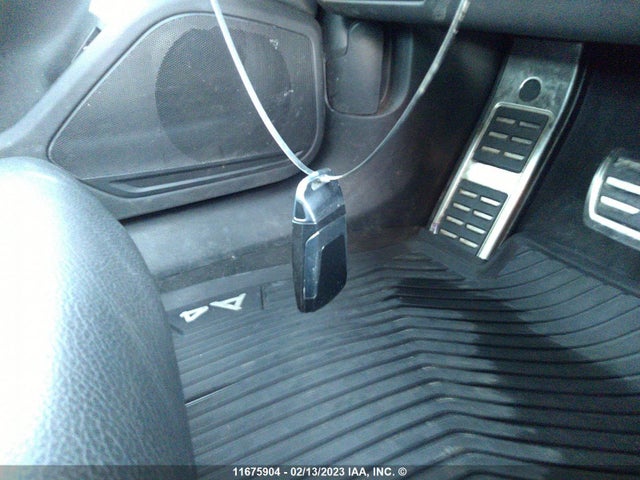 WAUENAF49HN047692 Audi A4 Premium Plus