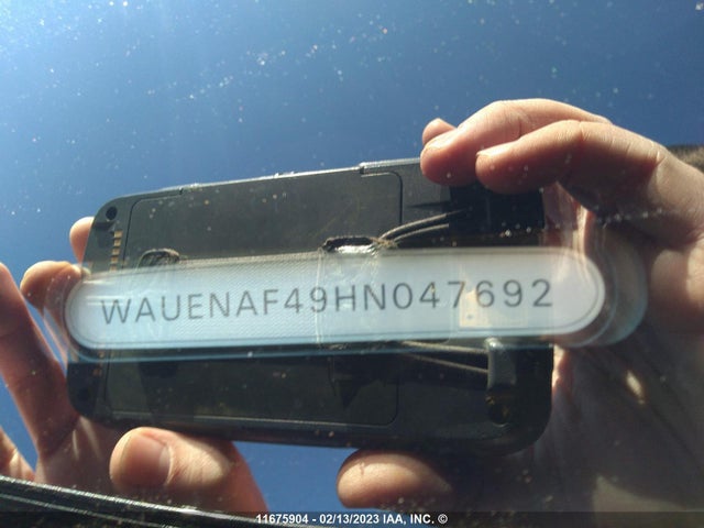 WAUENAF49HN047692 Audi A4 Premium Plus