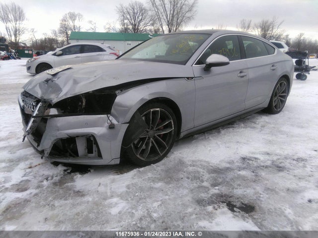 WAUB4CF57JA130402 Audi S5 Premium Plus