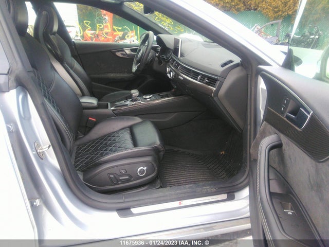 WAUB4CF57JA130402 Audi S5 Premium Plus