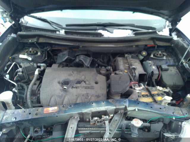 JA4AZ2A34HZ606160 Mitsubishi Outlander Es