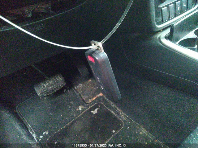 JA4AZ2A34HZ606160 Mitsubishi Outlander Es