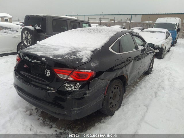 1C3CCCFB4FN647581 Chrysler 200 LX