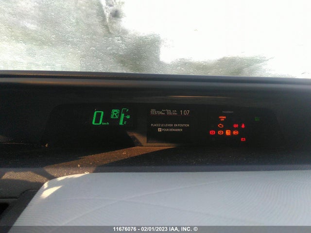 Toyota PRIUS C 2012 JTDKDTB37C1512987 Image 8