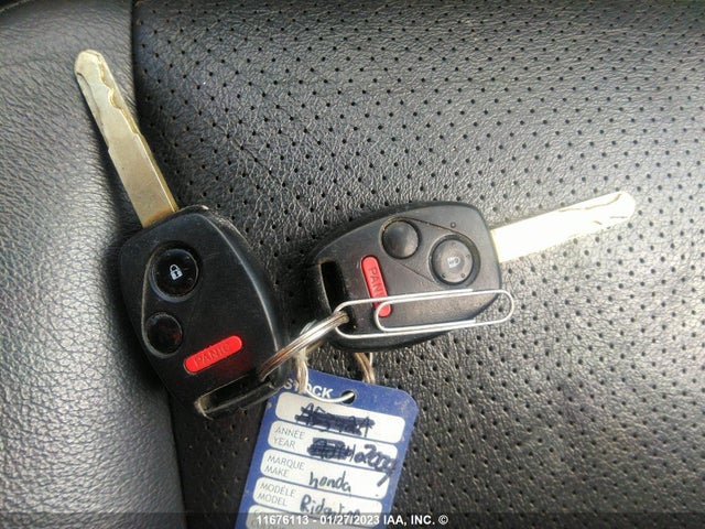Honda Ridgeline Rtl 2009 2HJYK16579H000880 Image 3