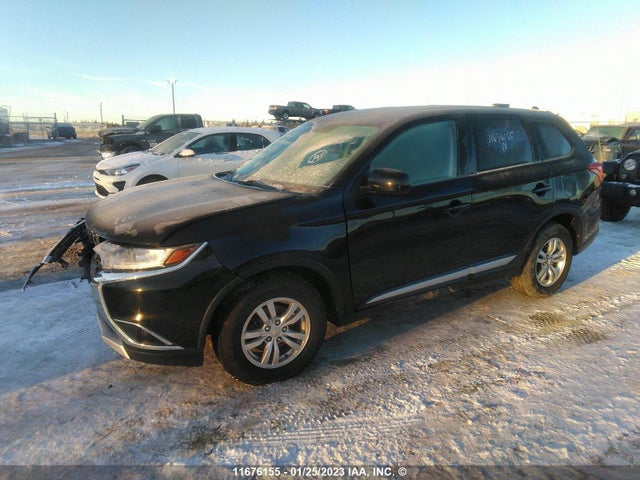 JA4AZ2A37JZ610273 Mitsubishi Outlander Es