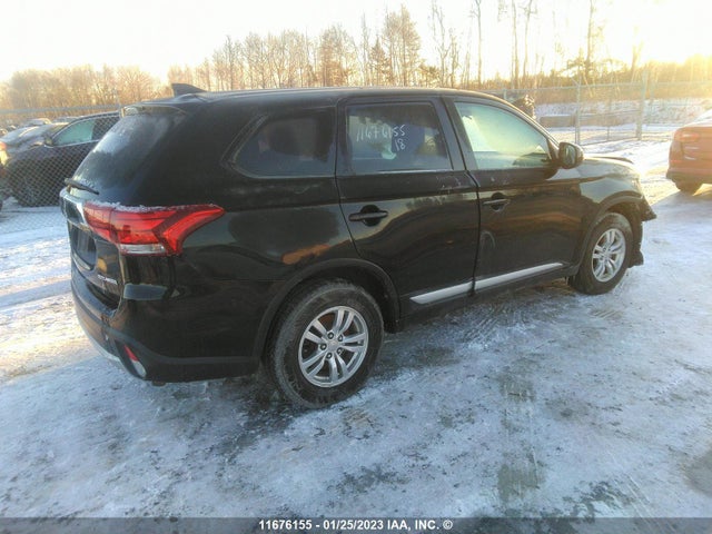 JA4AZ2A37JZ610273 Mitsubishi Outlander Es