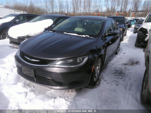 1C3CCCFB5GN161556 Chrysler 200 LX