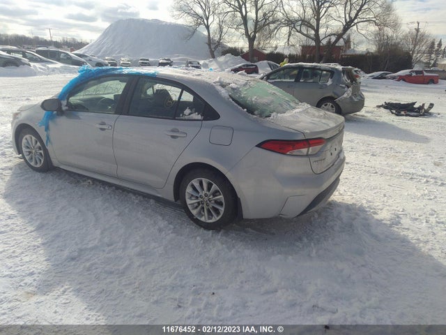 Toyota COROLLA LE 2022 5YFBPMBE4NP322982 Image 4