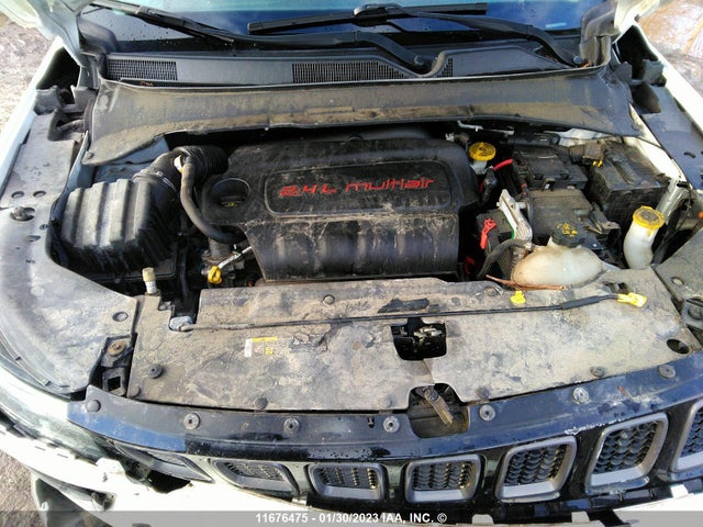 3C4NJDDB4JT128560 Jeep Compass Trailhawk