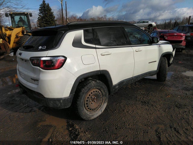 3C4NJDDB4JT128560 Jeep Compass Trailhawk