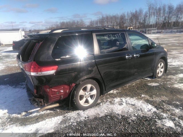 Toyota SIENNA 2014 5TDZK3DC1ES440997 Image 6