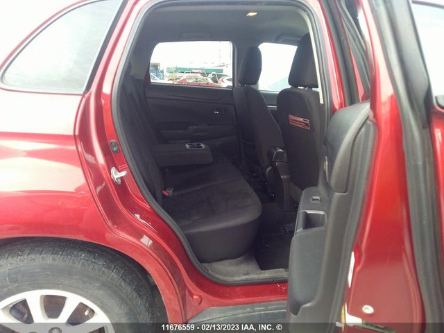 4A4AH3AU1DE602407 Mitsubishi RVR SE