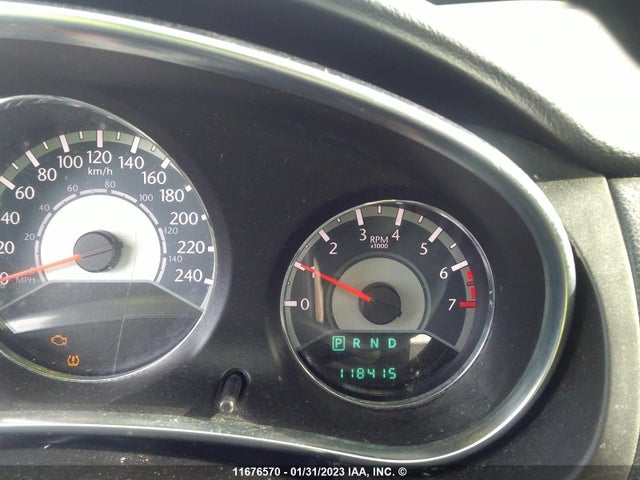 Chrysler 200 Limited 2014 1C3CCBCG2EN178080 Image 7