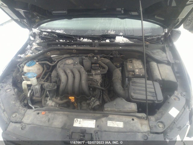 3VWDK7AJ3DM379748 Volkswagen Jetta