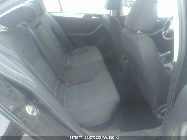 3VWDK7AJ3DM379748 Volkswagen Jetta
