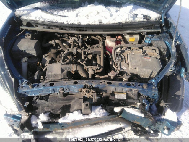Toyota PRIUS C 2017 JTDKDTB33H1597320 Image 12