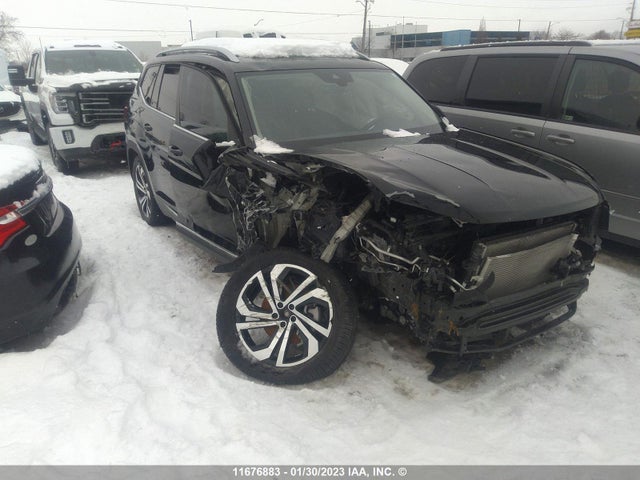 1V2BR2CA8NC565695 auction archive image