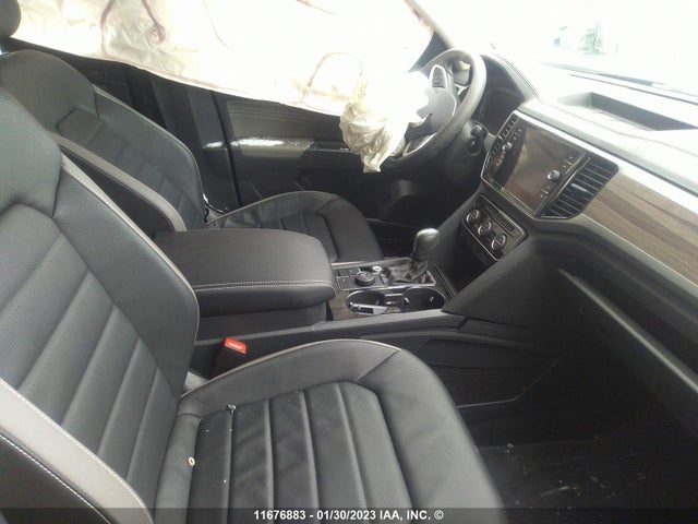 1V2BR2CA8NC565695 Volkswagen ATLAS SEL
