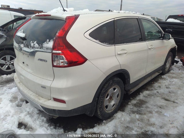Honda CR-V SE 2015 2HKRM4H46FH127616 Image 4