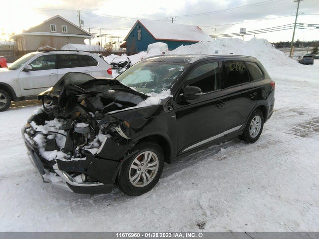 JA4JZ3AX7HZ608462 Mitsubishi Outlander Se/sel