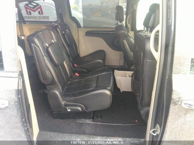 2C4RC1GG7CR133162 Chrysler Town & Country Limited