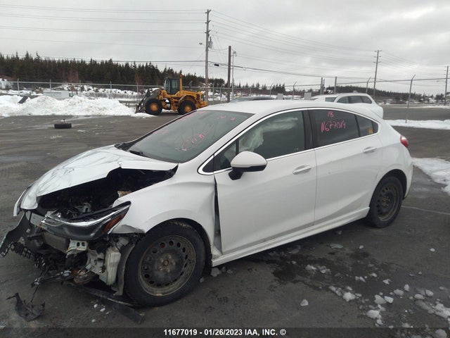 Chevrolet Cruze Premier 2018 3G1BF6SM1JS629456 Image 2