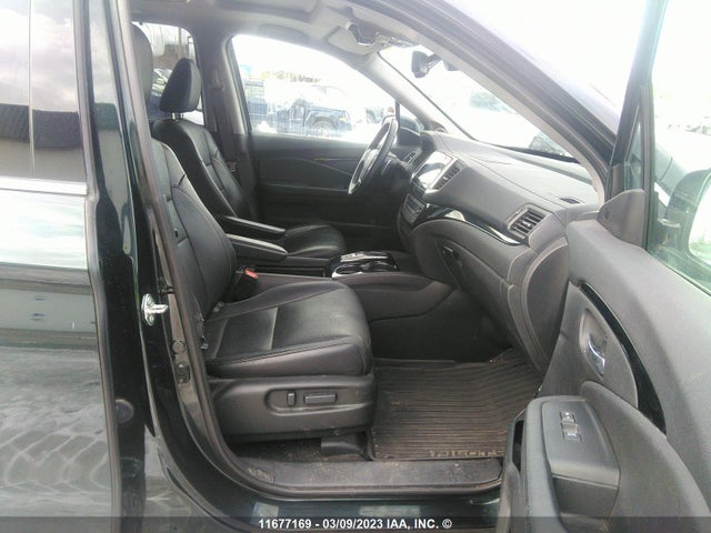 Honda Pilot Touring 2017 5FNYF6H94HB507018 Image 6