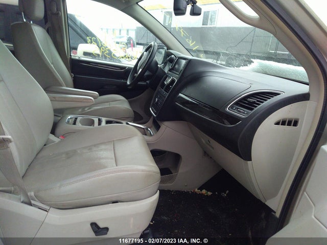 2C4RC1CG7ER225395 Chrysler Town & Country Touring L
