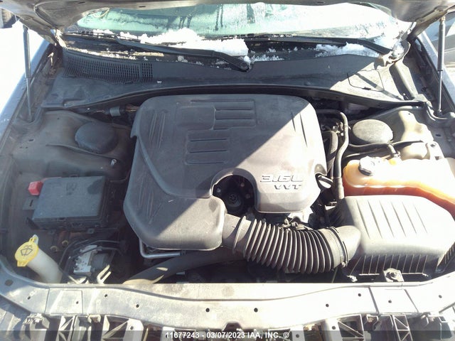 2C3CCARG5FH787045 Chrysler 300 Limited