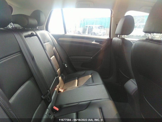 3VWG57AU2LM012143 Volkswagen GOLF