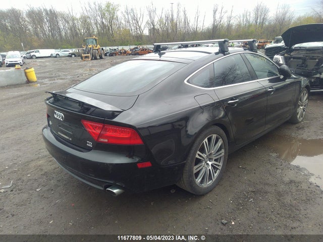 WAUWMCFC9EN043096 Audi A7 Premium Plus