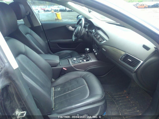 WAUWMCFC9EN043096 Audi A7 Premium Plus