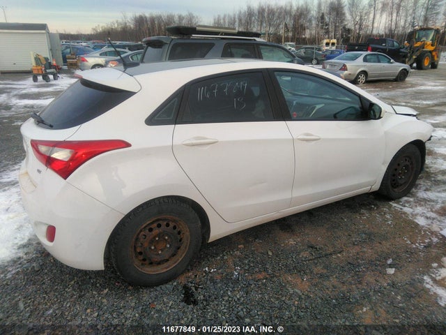 Hyundai ELANTRA GT 2013 KMHD35LE9DU091292 Image 6