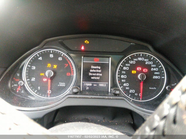 WA1CGCFP1FA002044 Audi Sq5 Premium Plus