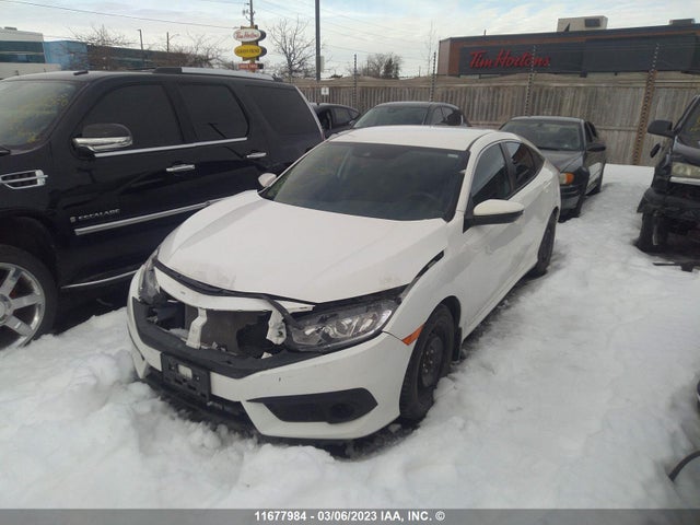 Honda Civic 2018 2HGFC2F67JH014226 Image 2